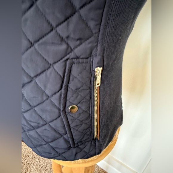 Zara Womens Quilted Vest Size Medium Navy Blue Full Zip Pockets Mock Buckle Neck - Picture 10 of 14